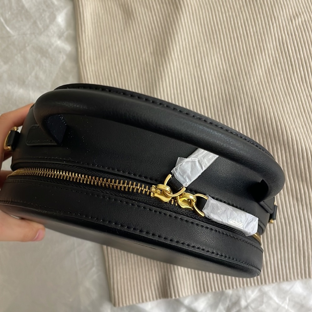 COPY - JW PEI circle top handle bag - Picture 2 of 4